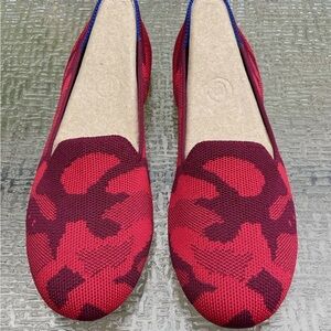 NEW Rothy's Loafers in Red Camo 7.5